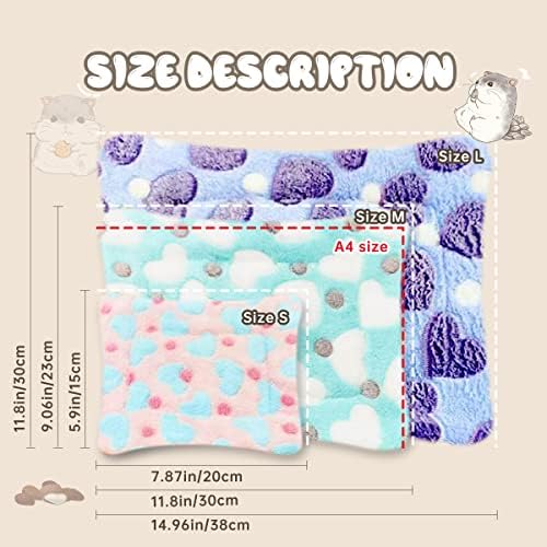 4 Pieces Guinea Pig Bed Mats with Hearts Pattern